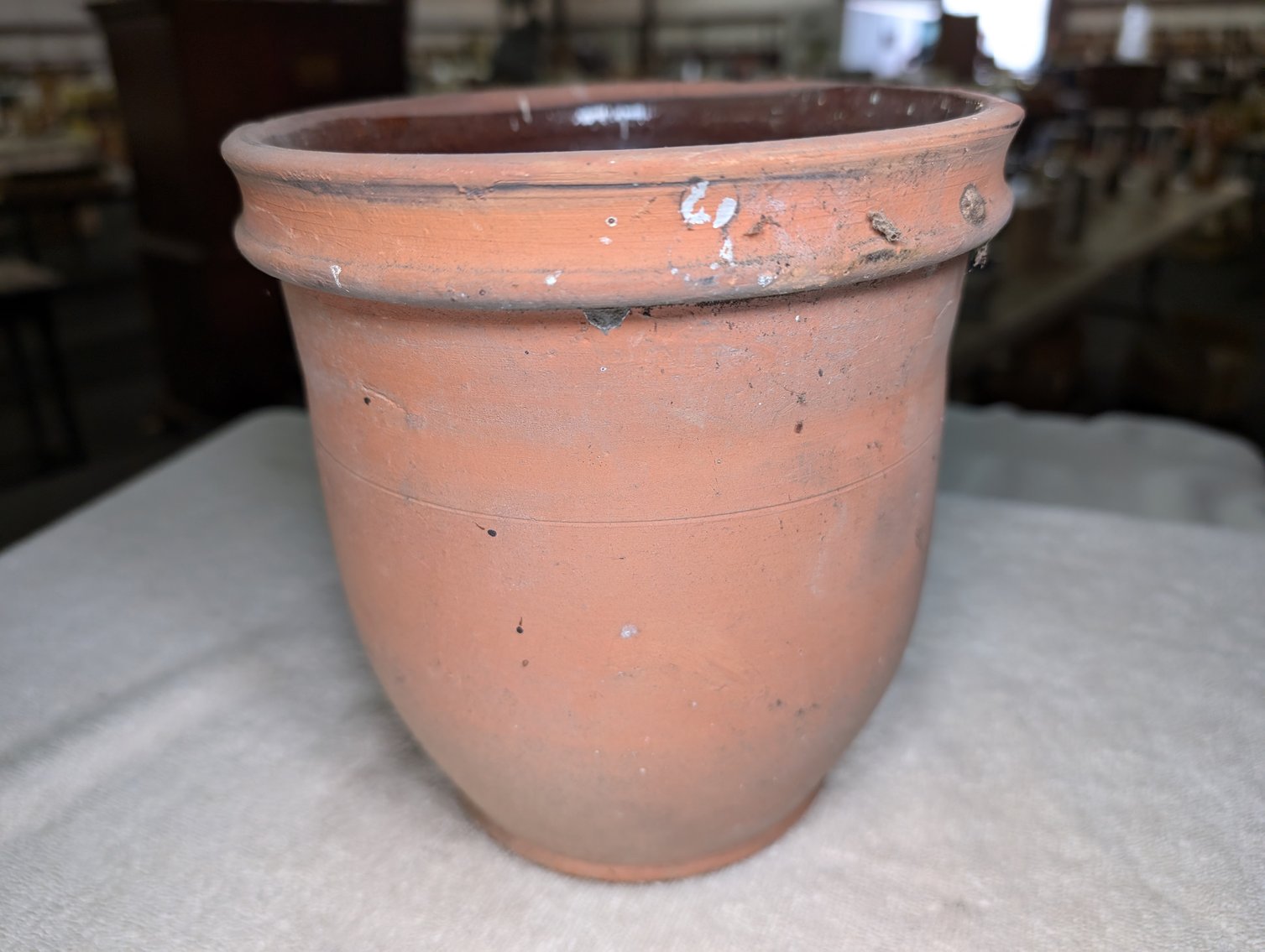 Image for Session 2 - From the Estate of William C. Whitmore - Virginia Stoneware and Crocks, Native American Arrowheads and Artifacts, Tobacco Advertising - In-Person and Online Bidding