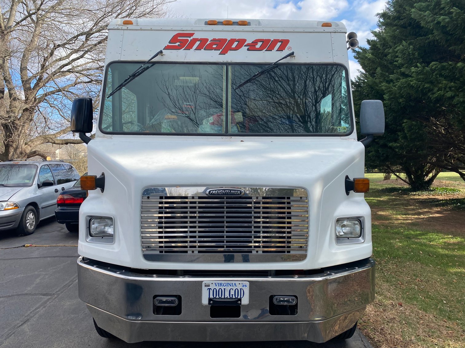 Image for 2004 Freightliner MT-55 Mobile Snap-on Dealer Truck, Merchandise, Snap-on Tools, and Snap-on Promotional Items - Bid In-Person or Online