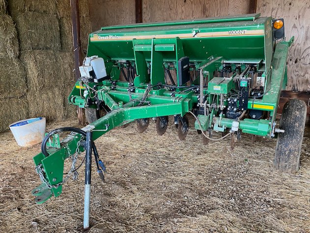 Image for Stoltzfus Hay Feeders, Anderson A380FD Mixer, Trailers, John Deere Hay Equipment - Bid In-Person or Online