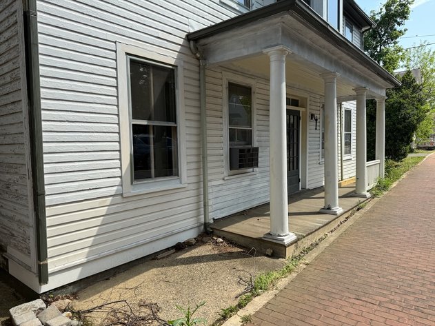 Image for 3 BR/2 BA Home on .47 +/- Acre North King St. Lot in Historic Downtown Leesburg, VA--SELLING to the HIGHEST BIDDER!!