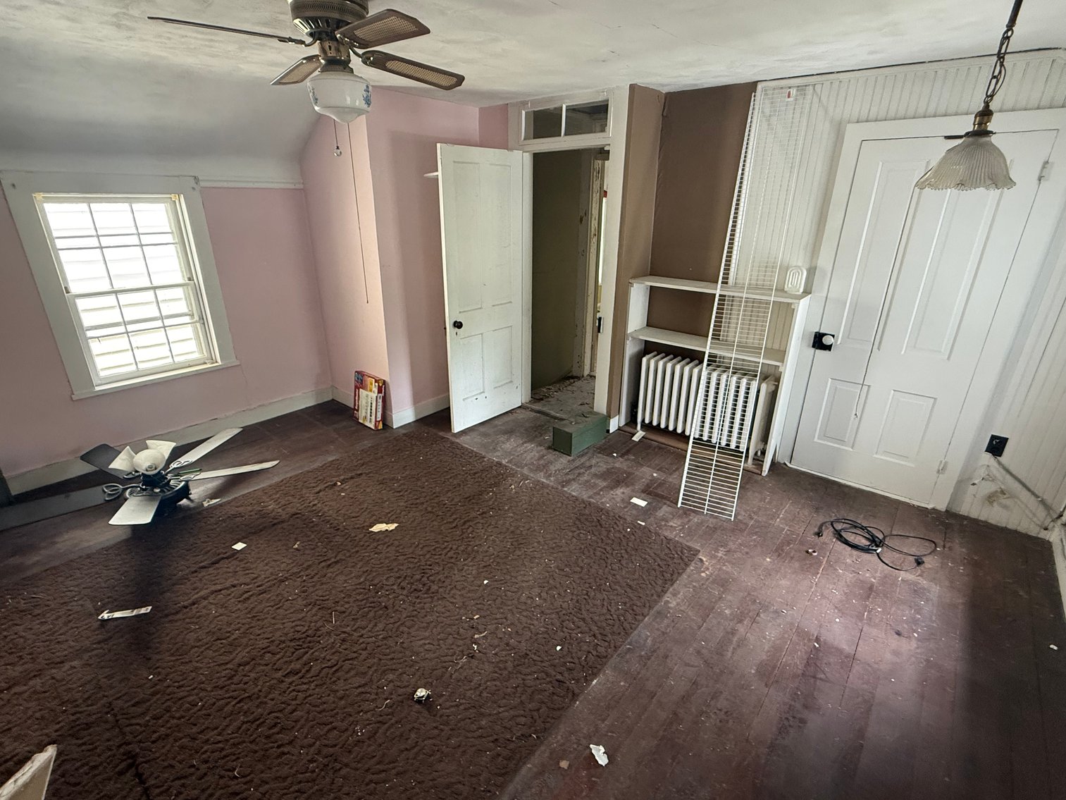 Image for 3 BR/2 BA Home on .47 +/- Acre North King St. Lot in Historic Downtown Leesburg, VA--SELLING to the HIGHEST BIDDER!!