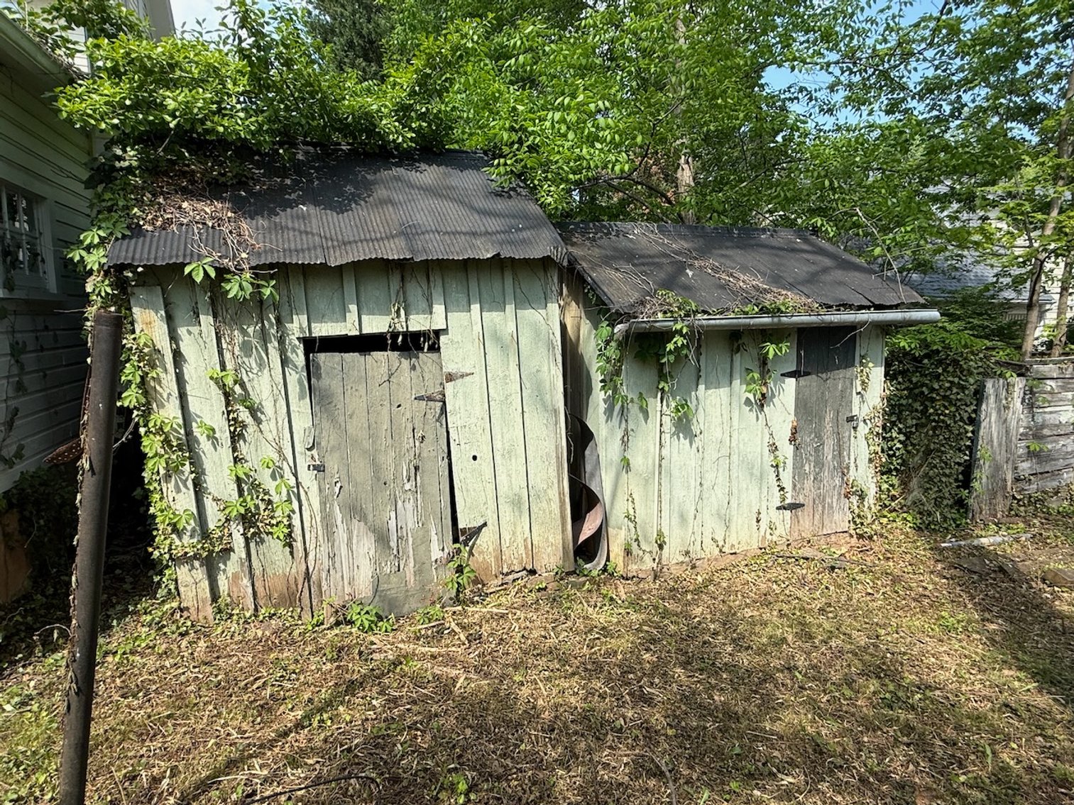 Image for 3 BR/2 BA Home on .47 +/- Acre North King St. Lot in Historic Downtown Leesburg, VA--SELLING to the HIGHEST BIDDER!!