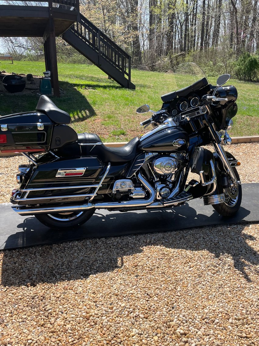 Image for Equipment and Truck Auction - Bid In-Person or Online