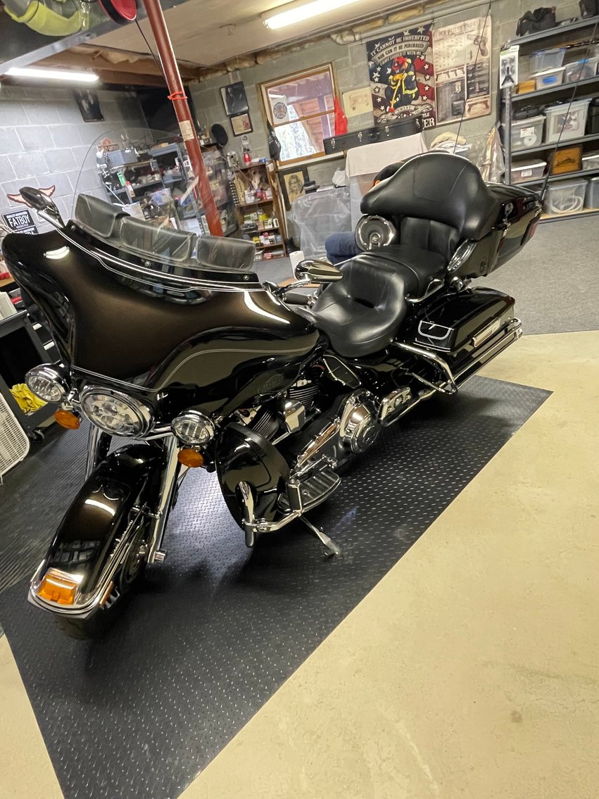 Image for Equipment and Truck Auction - Bid In-Person or Online