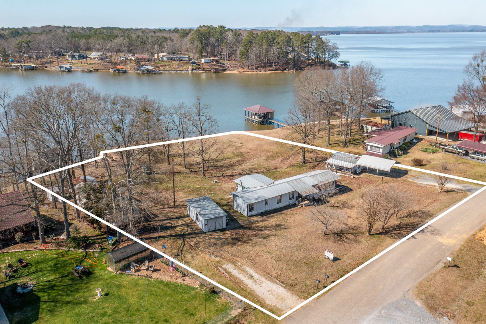 Image for ABSOLUTE AUCTION: WEISS Lake Waterfront near Alabama Belle Resort, 04.12.25