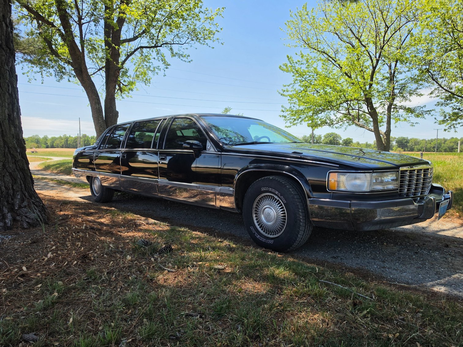 Image for Coles Point Estate Auction | Vehicles, Tractor, Coins, Advertising, Tools & Firearms
