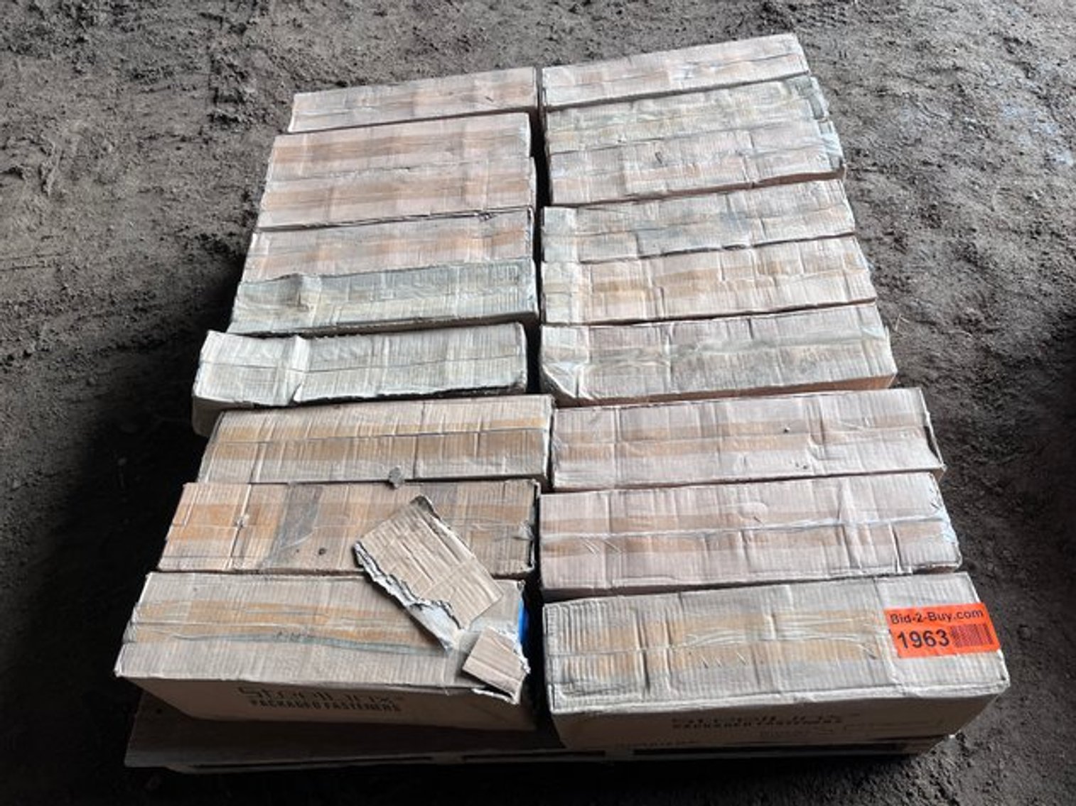 Surplus Lumber: Red Oak Flooring, Timbers, T&G, Composite Decking, Hardware