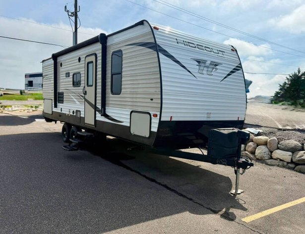 Image for 2022 Yeti Voyager Angler Fishhouse & Late Model Campers