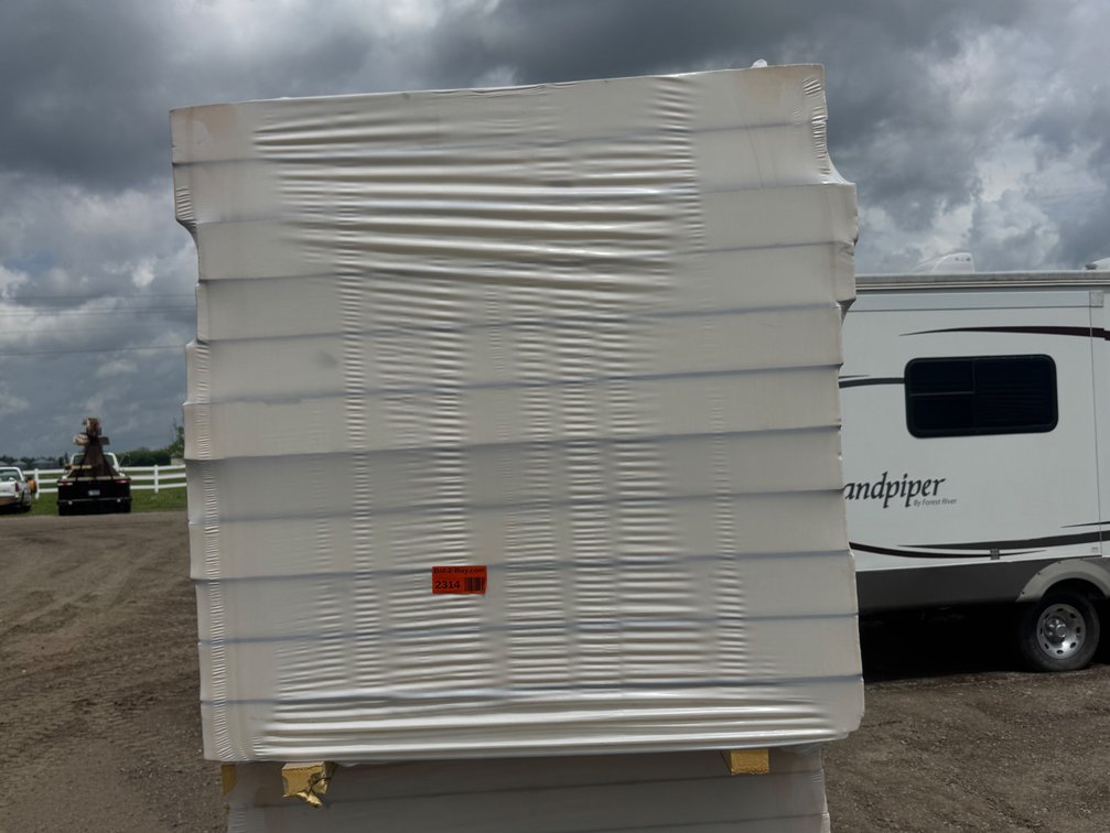 GAF EnergyGuard Polyiso Insulation: 4'x4' and 4'x8'