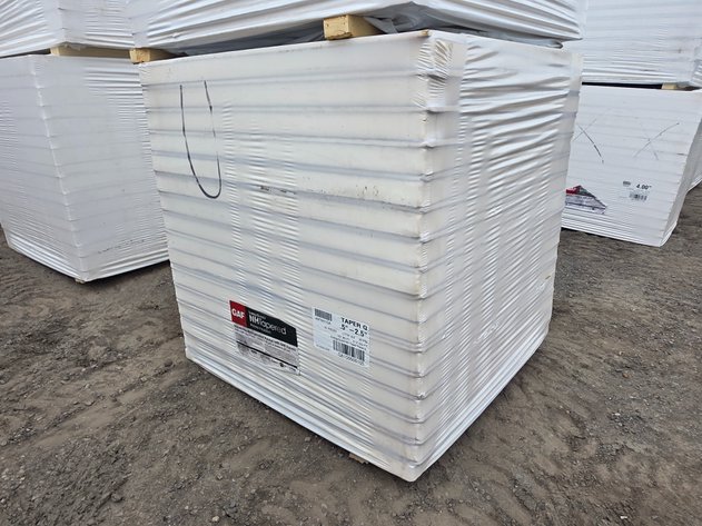 Image for GAF EnergyGuard Polyiso Insulation: 4'x4' and 4'x8'