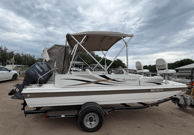 Image for 2010 Hurricane FD199 RE 19' Boat With 2010 Tennessee Trailer & Flow Boat Lift