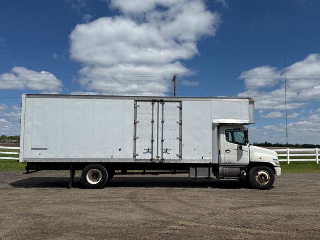 Image for 2012 Hino 268 Box Truck