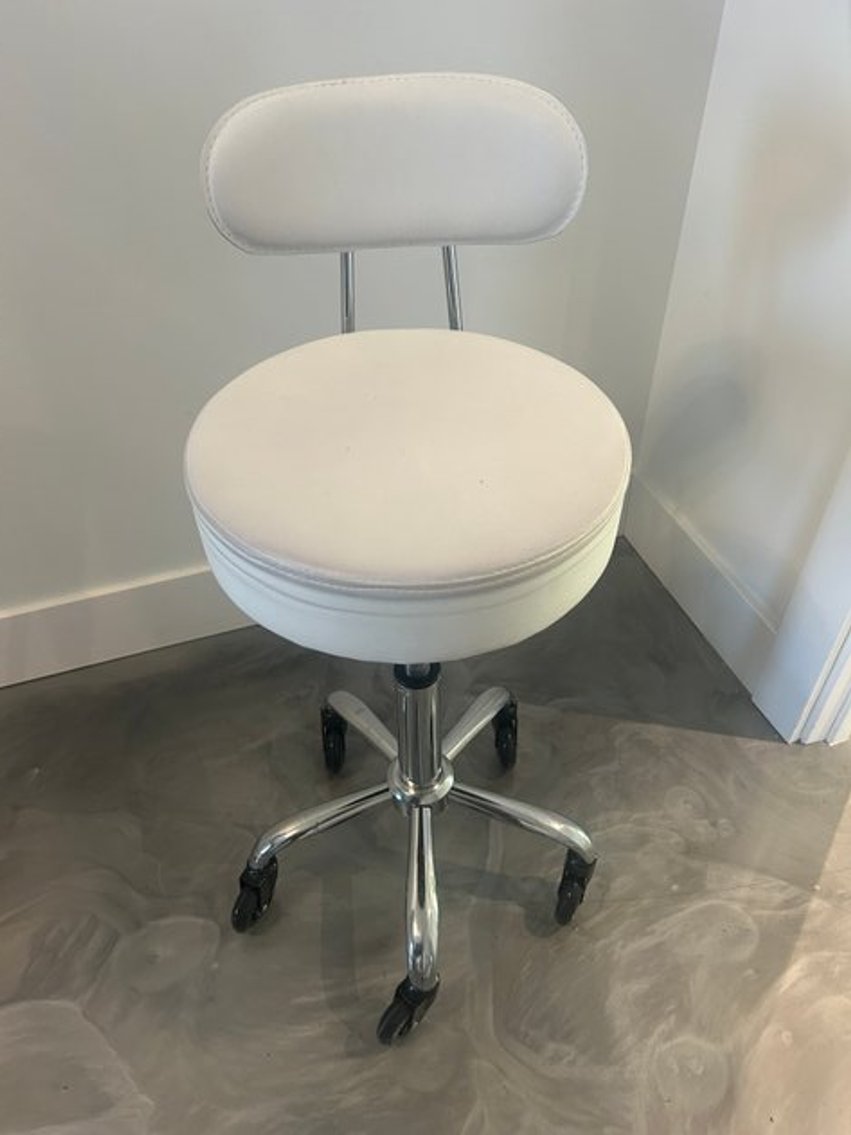 MedSpa Complete Liquidation | Dyer, Indiana (131701)