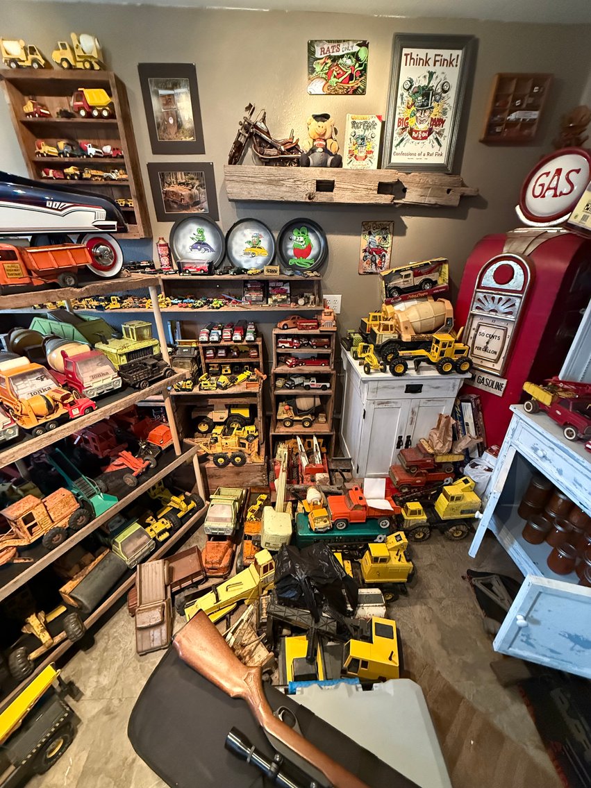 Image for Man Cave Collection Auction