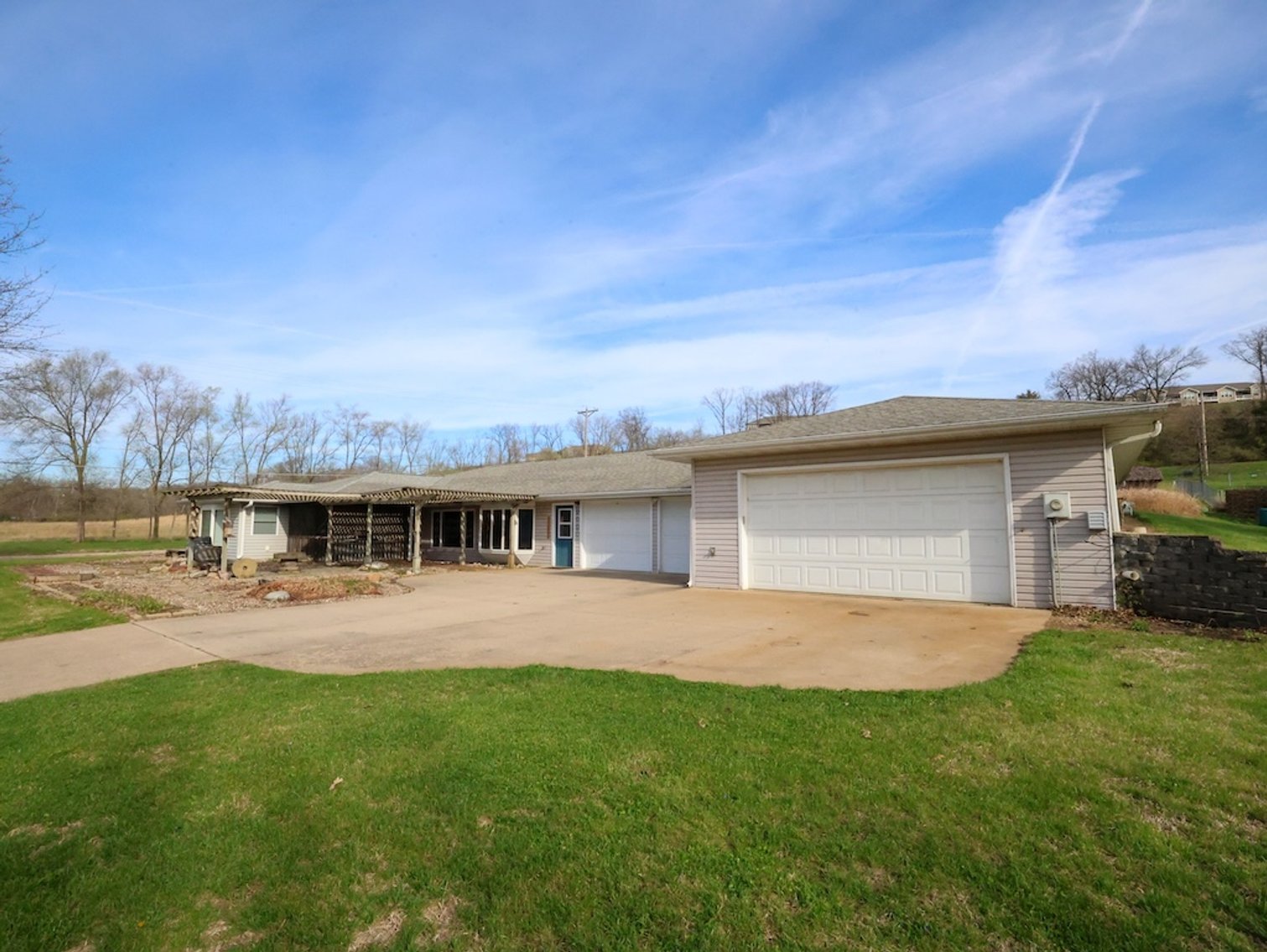 Image for Huff Estate - Real Estate Auction