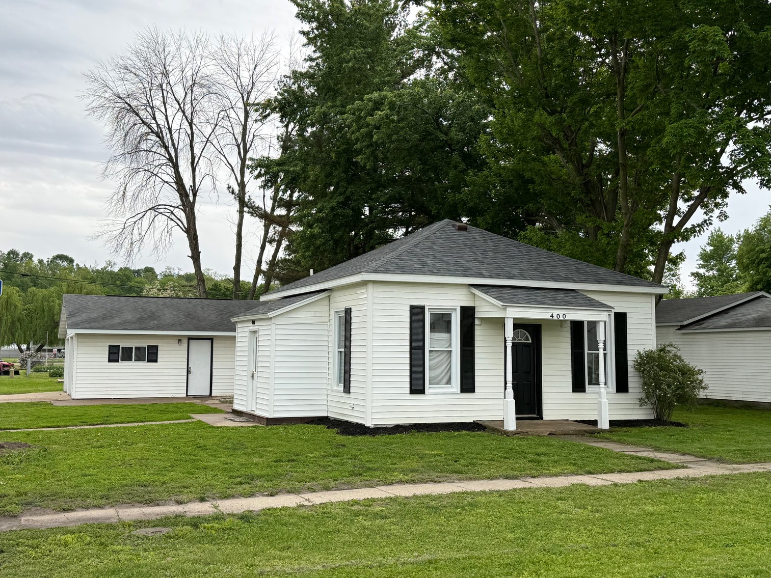 Image for Montrose, Iowa Real Estate Auction