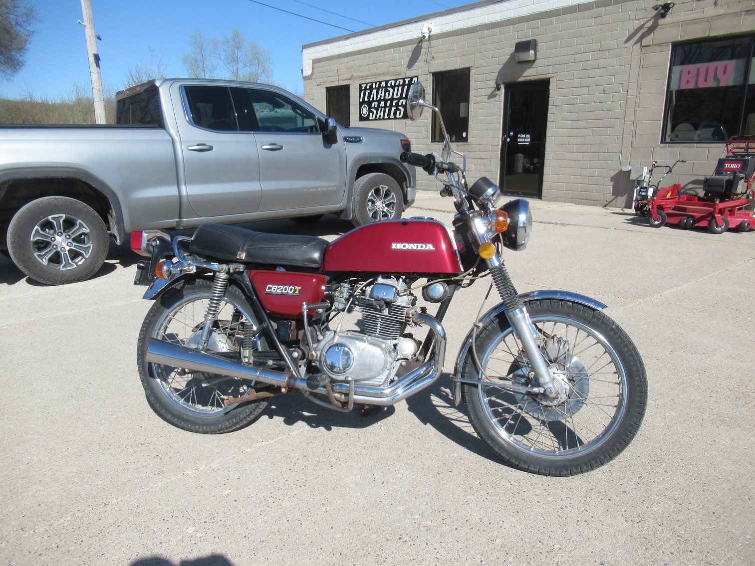 Image for #690 Warehouse Consignment Auction