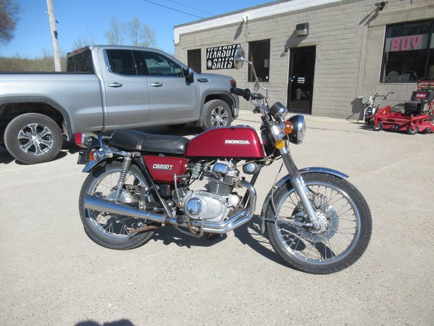 #690 Warehouse Consignment Auction