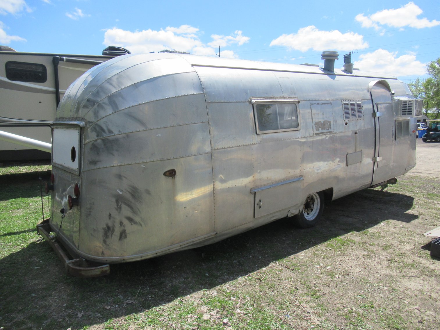 Image for #692 Warehouse Consignment Auction