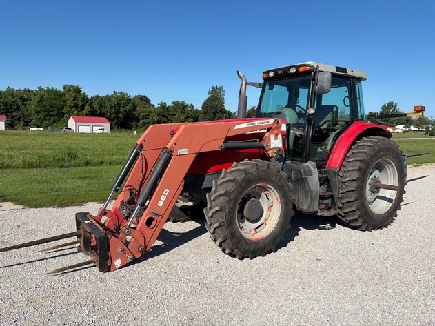 Image for 2009 Massey Ferguson 6480