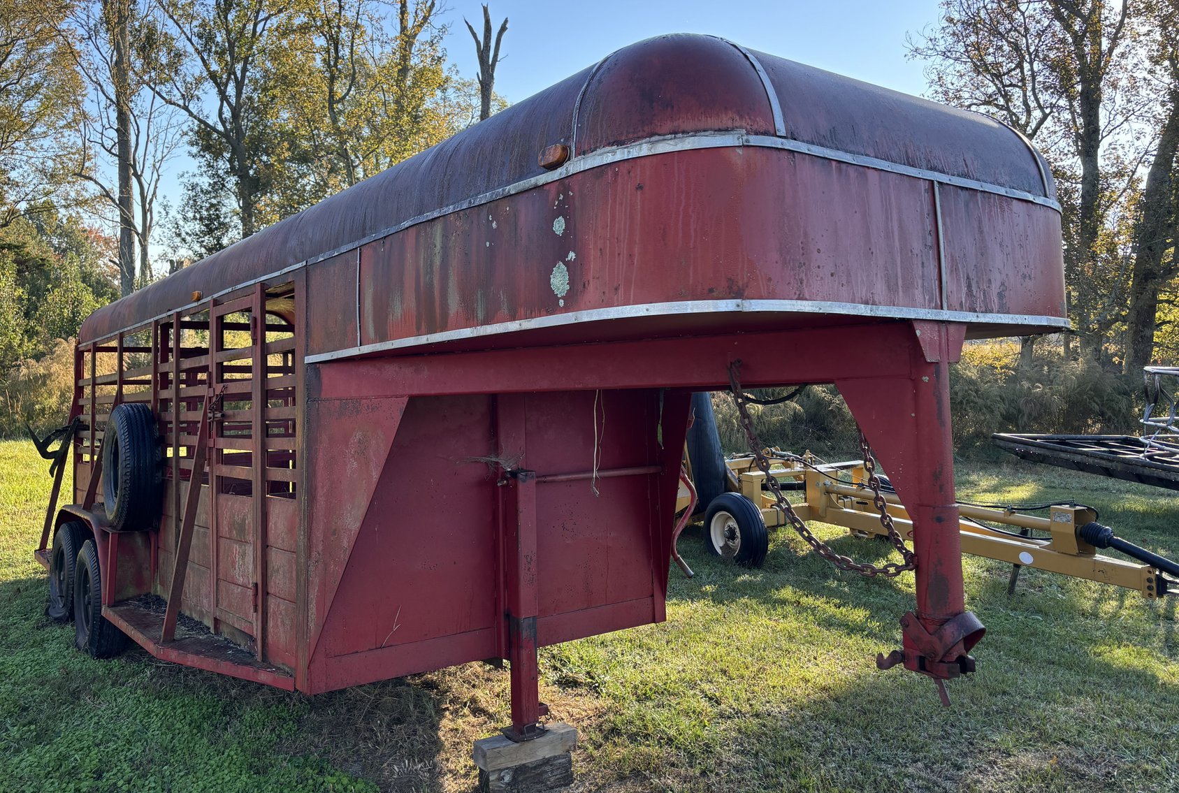 Image for LIVE ONSITE ABSOLUTE FARM EQUIPMENT AUCTION!