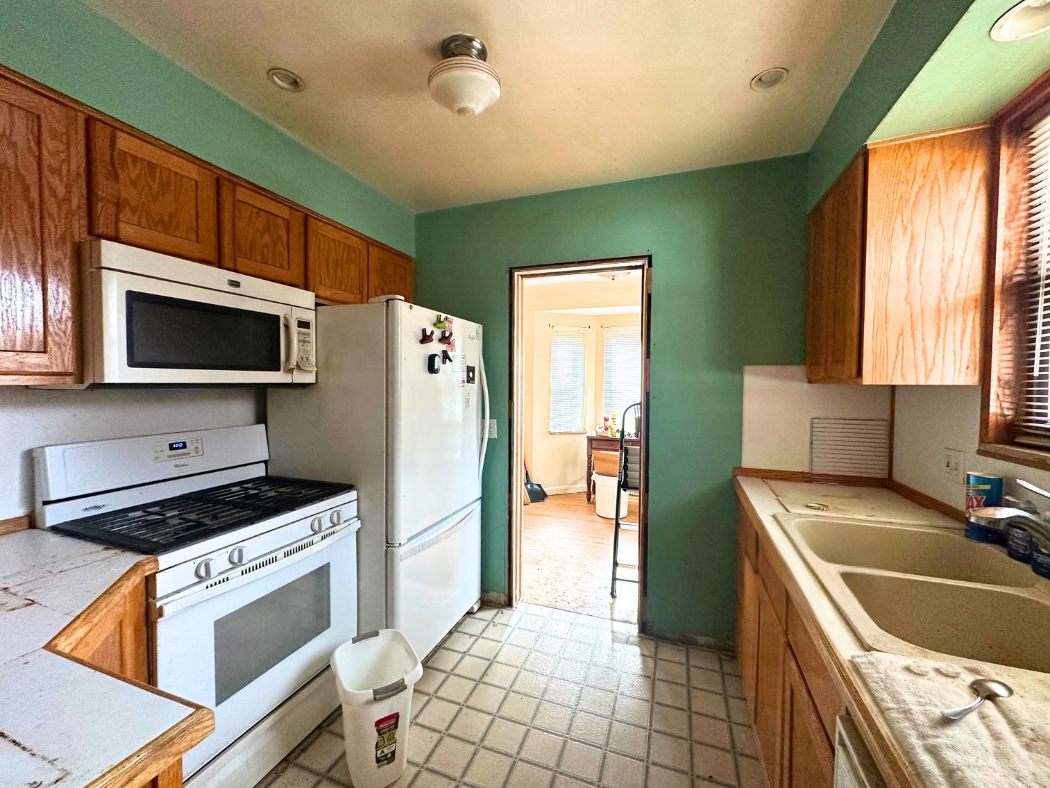 Image for Minimum Bid $100,000 2138 Sherwood Ave. Toledo, OH 43614