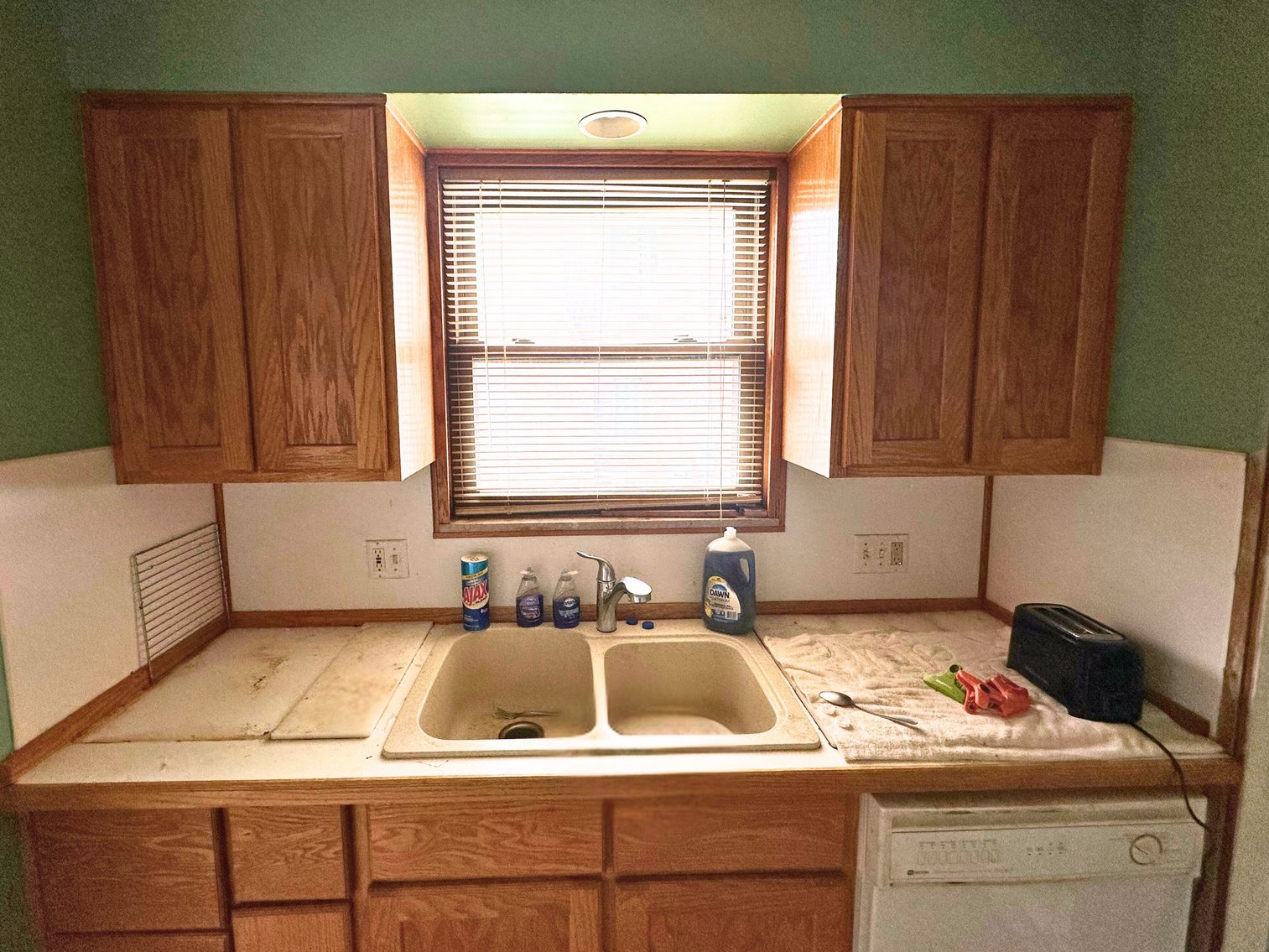 Image for Minimum Bid $100,000 2138 Sherwood Ave. Toledo, OH 43614