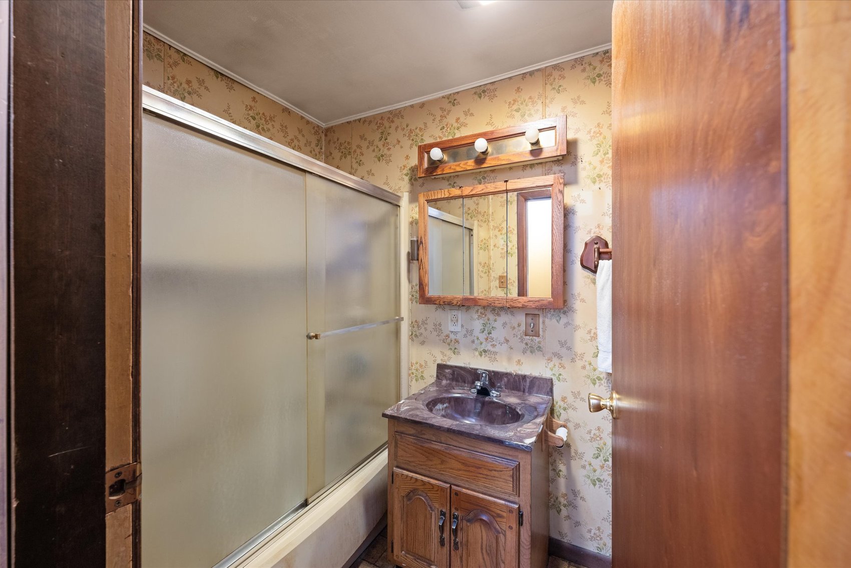 Image for Minimum Bid $120,000 5402 Sandra Ct. Toledo, OH