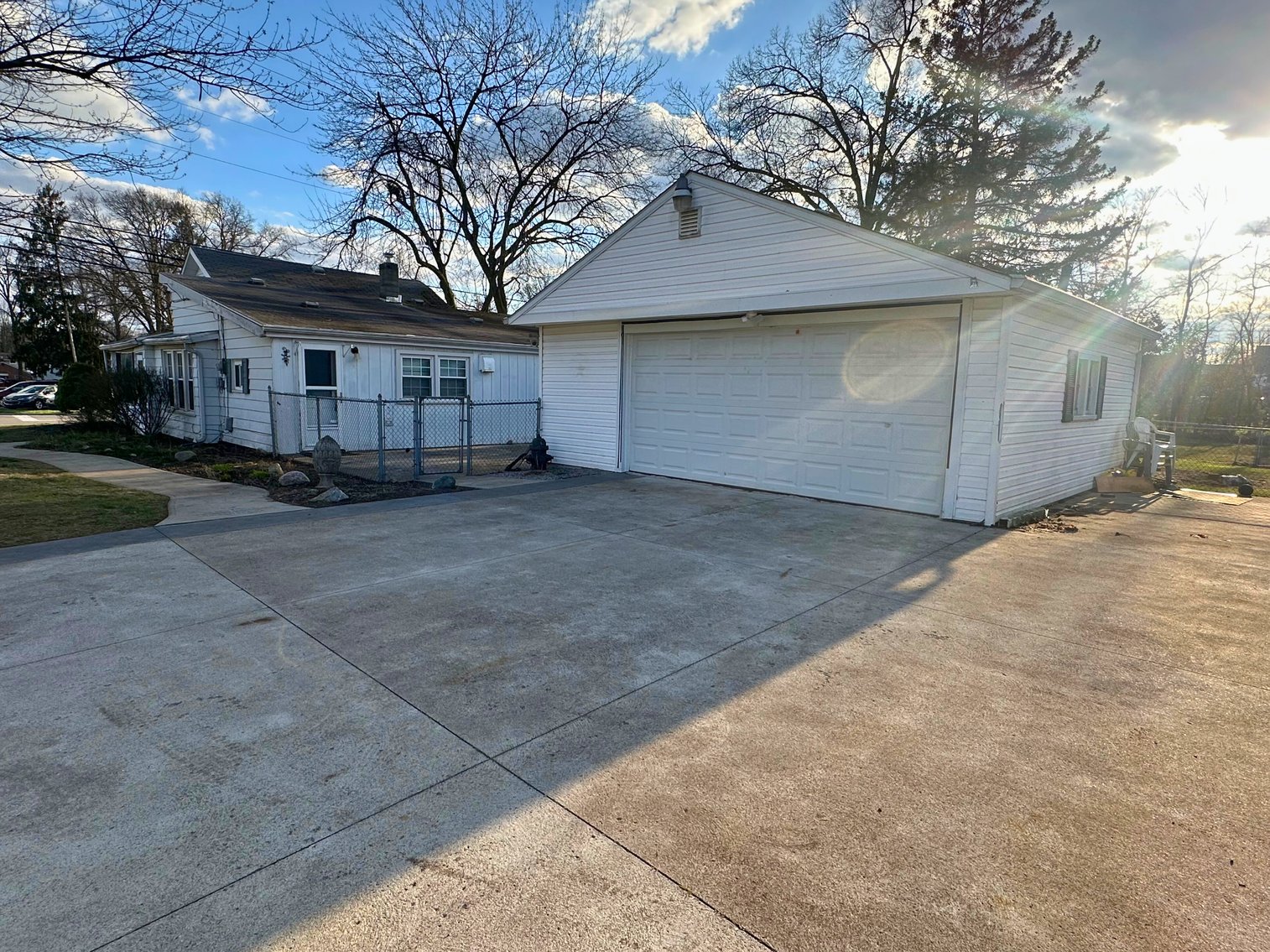 Image for Minimum Bid $125,000 7212 Angola Rd. Holland, OH 43528