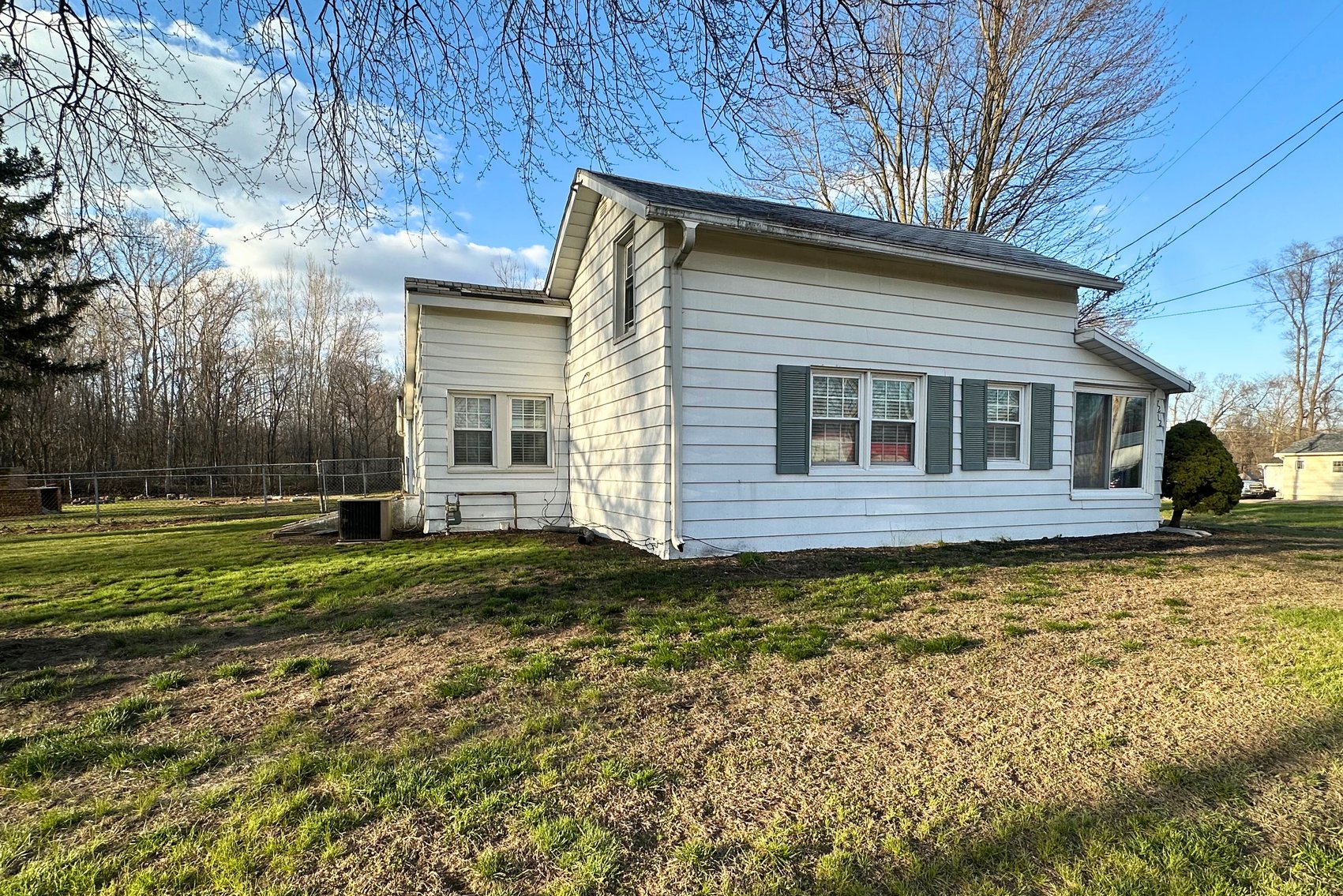 Image for Minimum Bid $125,000 7212 Angola Rd. Holland, OH 43528