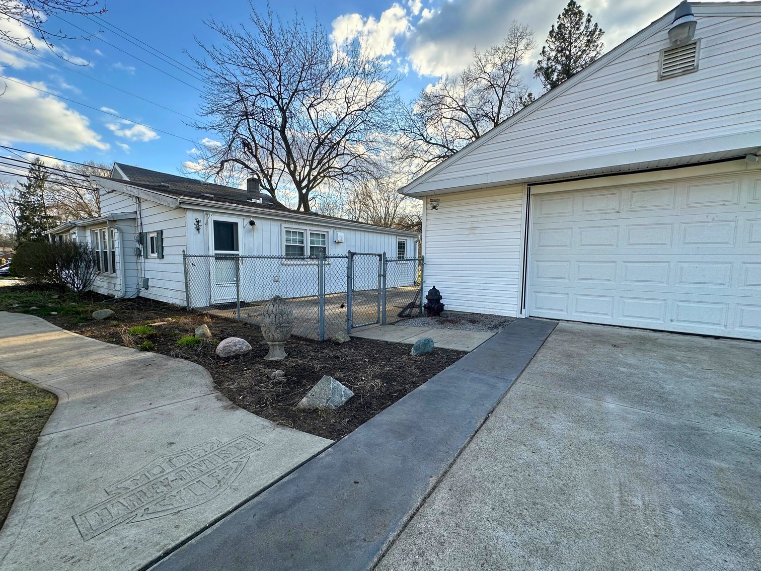 Image for Minimum Bid $125,000 7212 Angola Rd. Holland, OH 43528