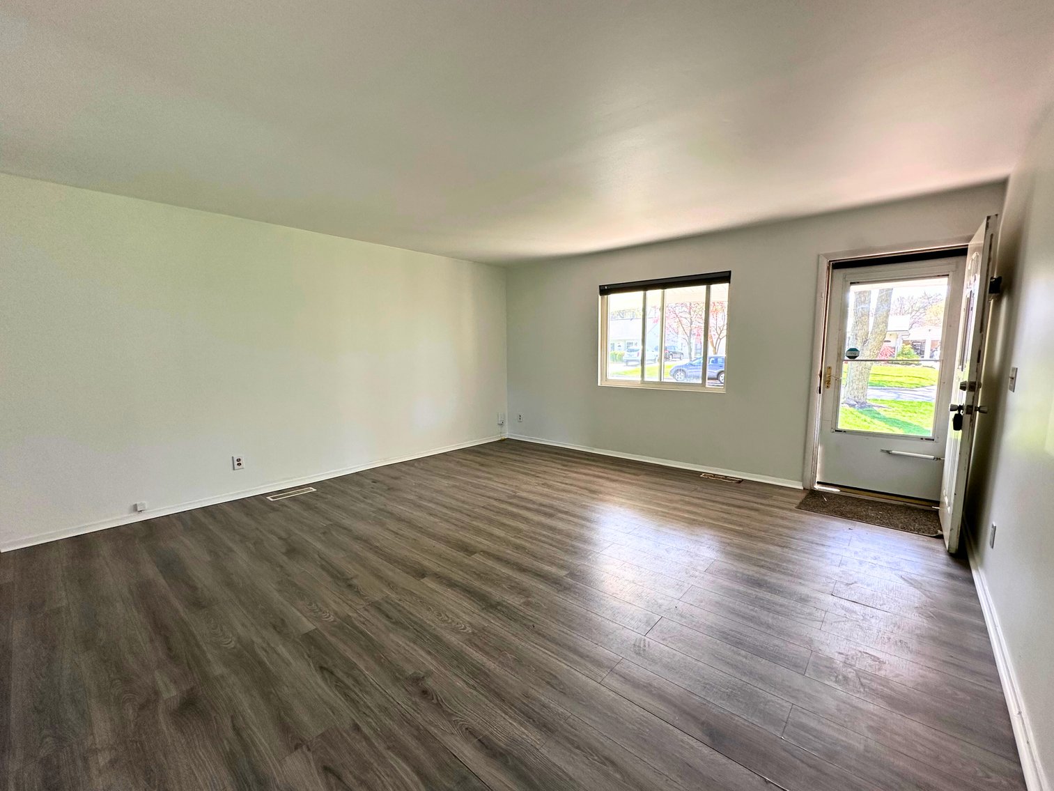 Image for Minimum Bid $125,000 4856 Brinthaven Rd. Sylvania, OH 43560