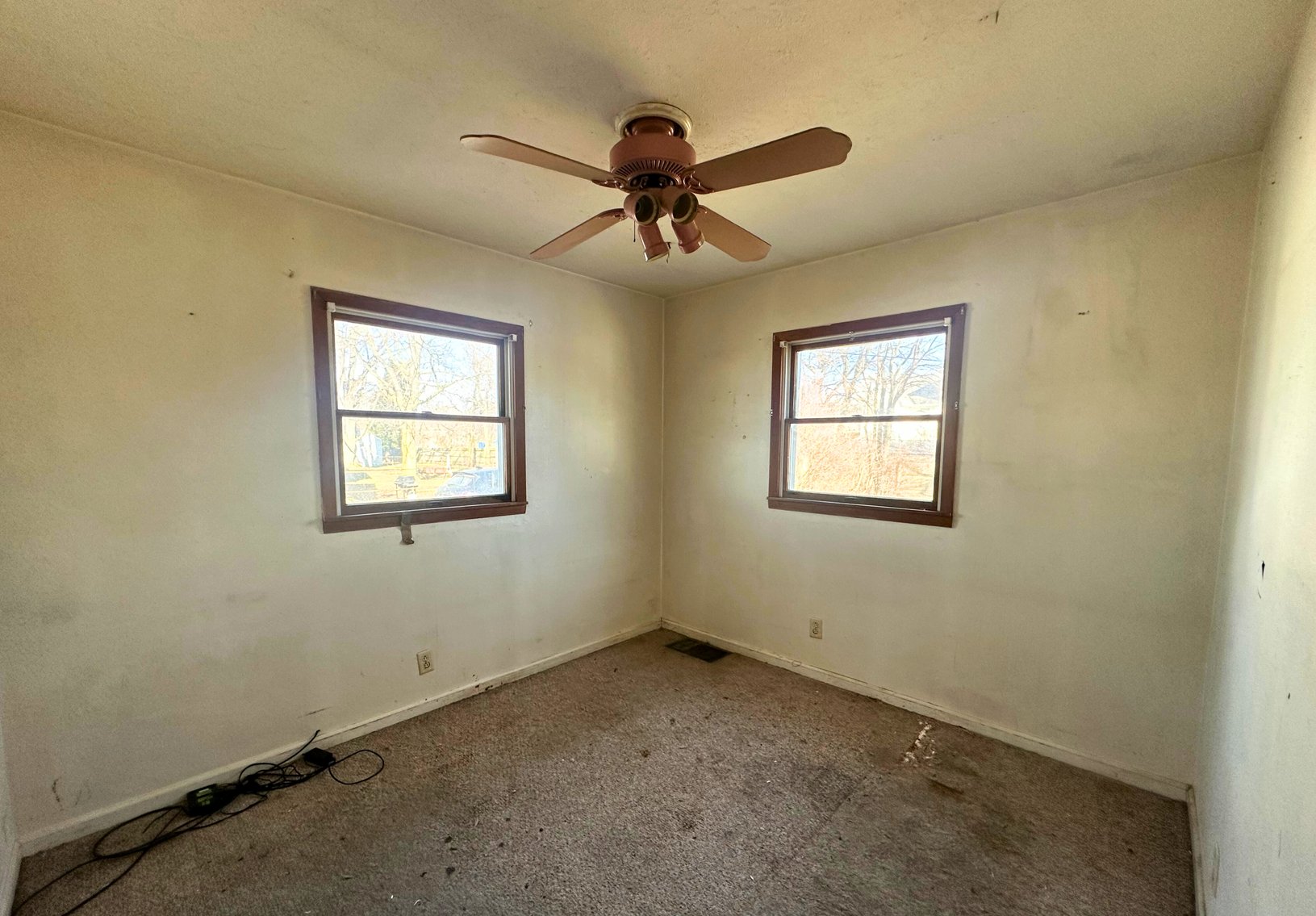 Image for Minimum Bid $80,000 1539 Holloway Rd. Holland, OH 43528