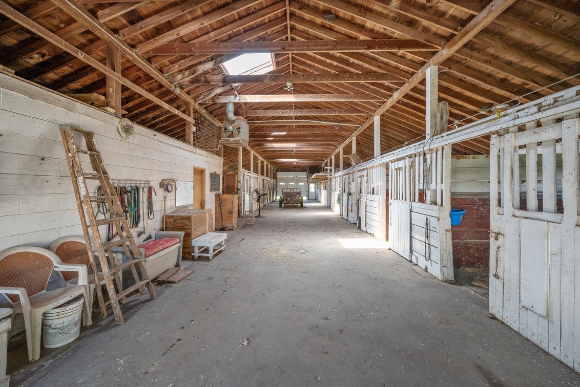 Image for Online Auction 16+ Acre Horse Farm 5691 County Rd. 1-2 Swanton, OH 43558