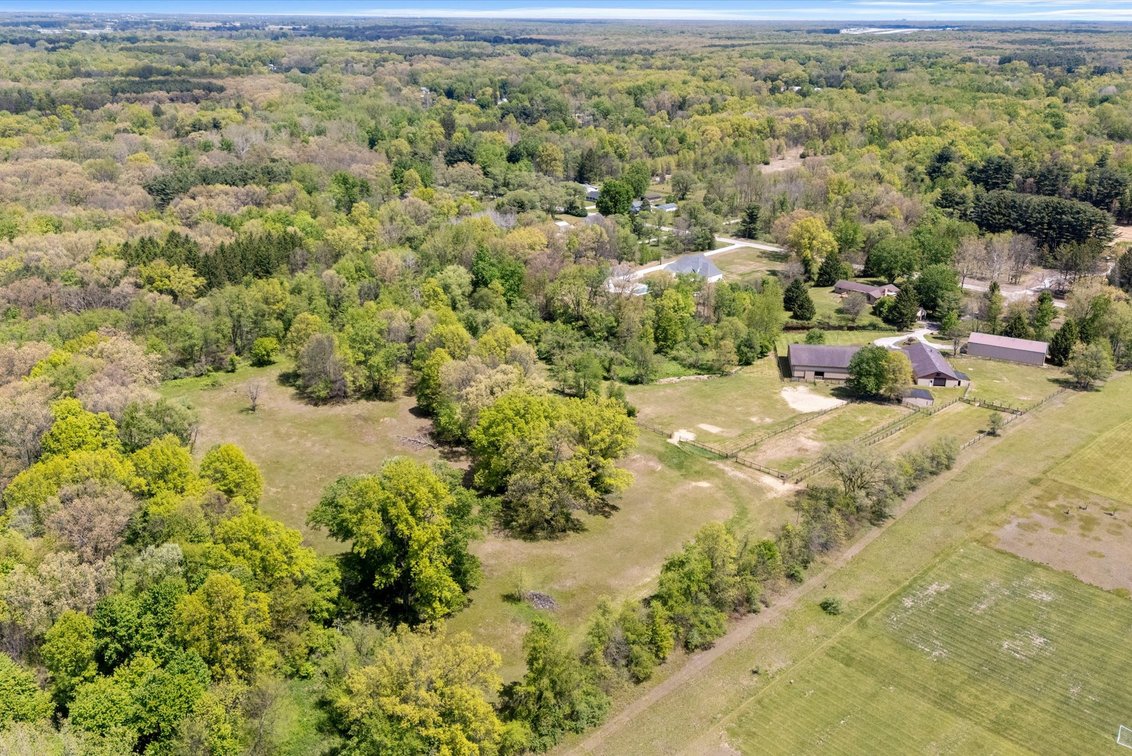 Image for Online Auction 16+ Acre Horse Farm 5691 County Rd. 1-2 Swanton, OH 43558
