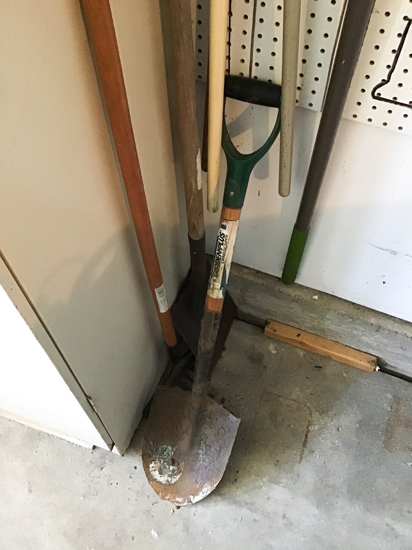 Image for Tools, Décor, Coins & Designer Finds Auction