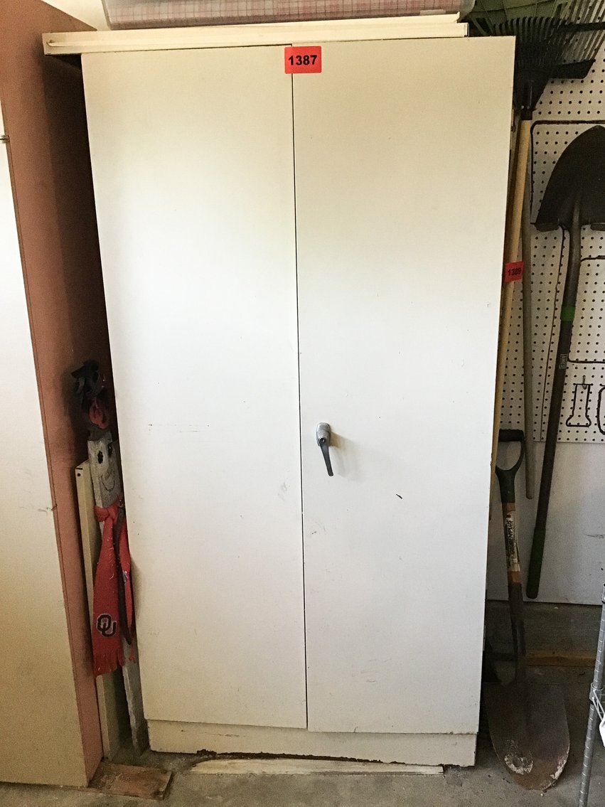 Image for Tools, Décor, Coins & Designer Finds Auction