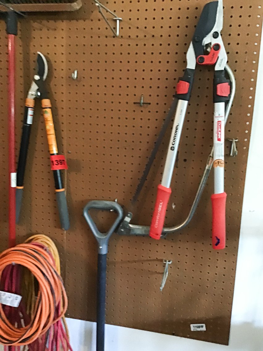 Image for Tools, Décor, Coins & Designer Finds Auction