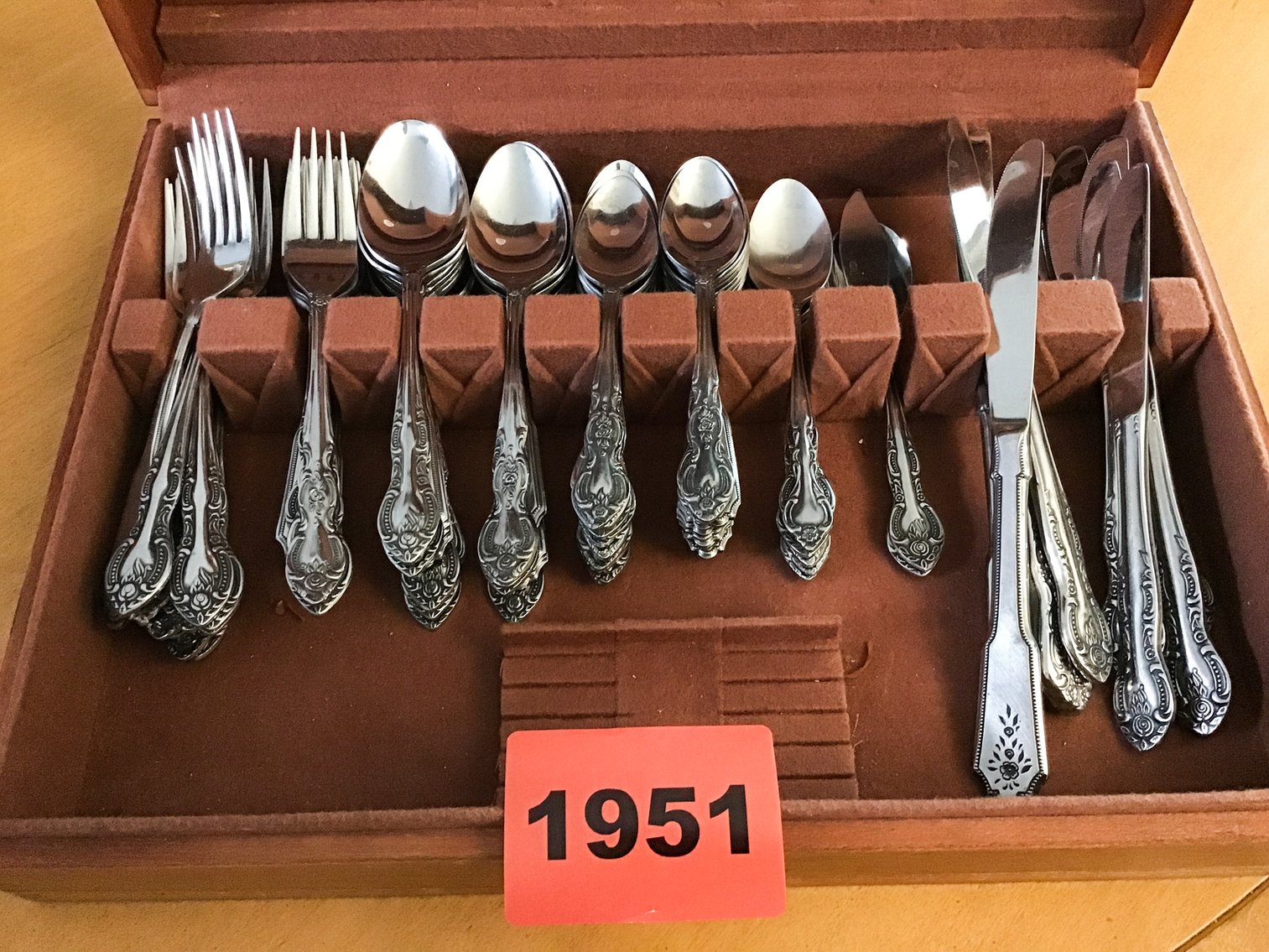 Image for Tools, Décor, Coins & Designer Finds Auction