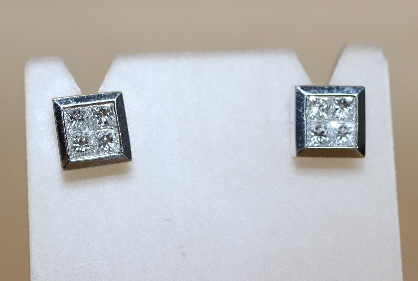 Image for Jewels By James Liquidation Auction