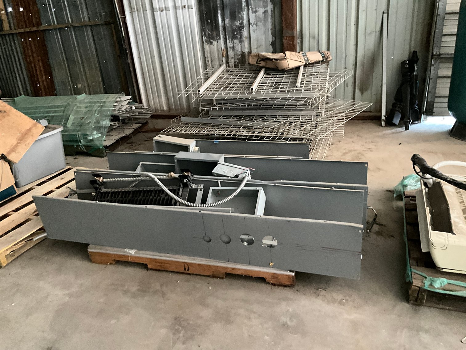 Image for Greenhouse Liquidation