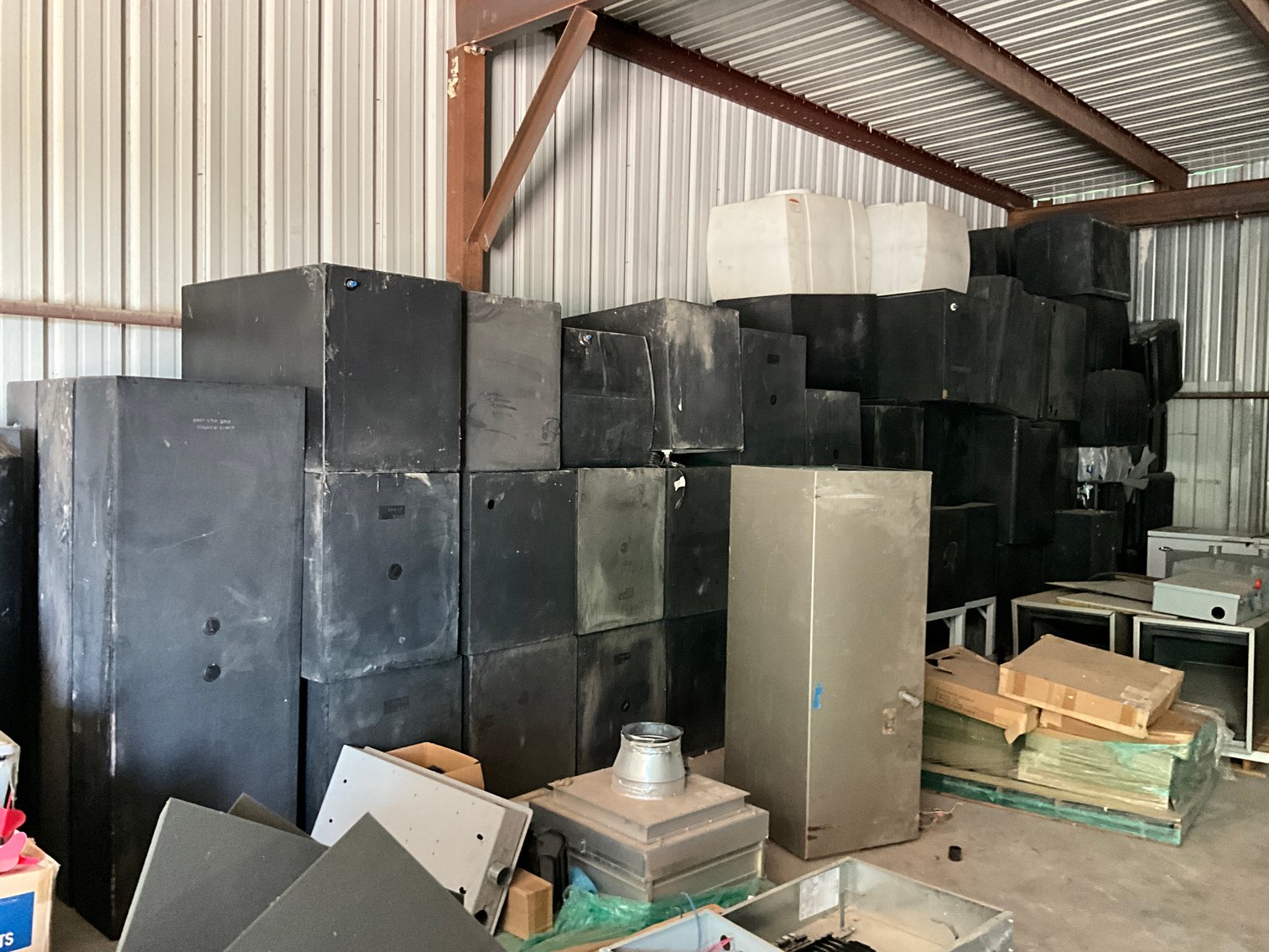 Image for Greenhouse Liquidation