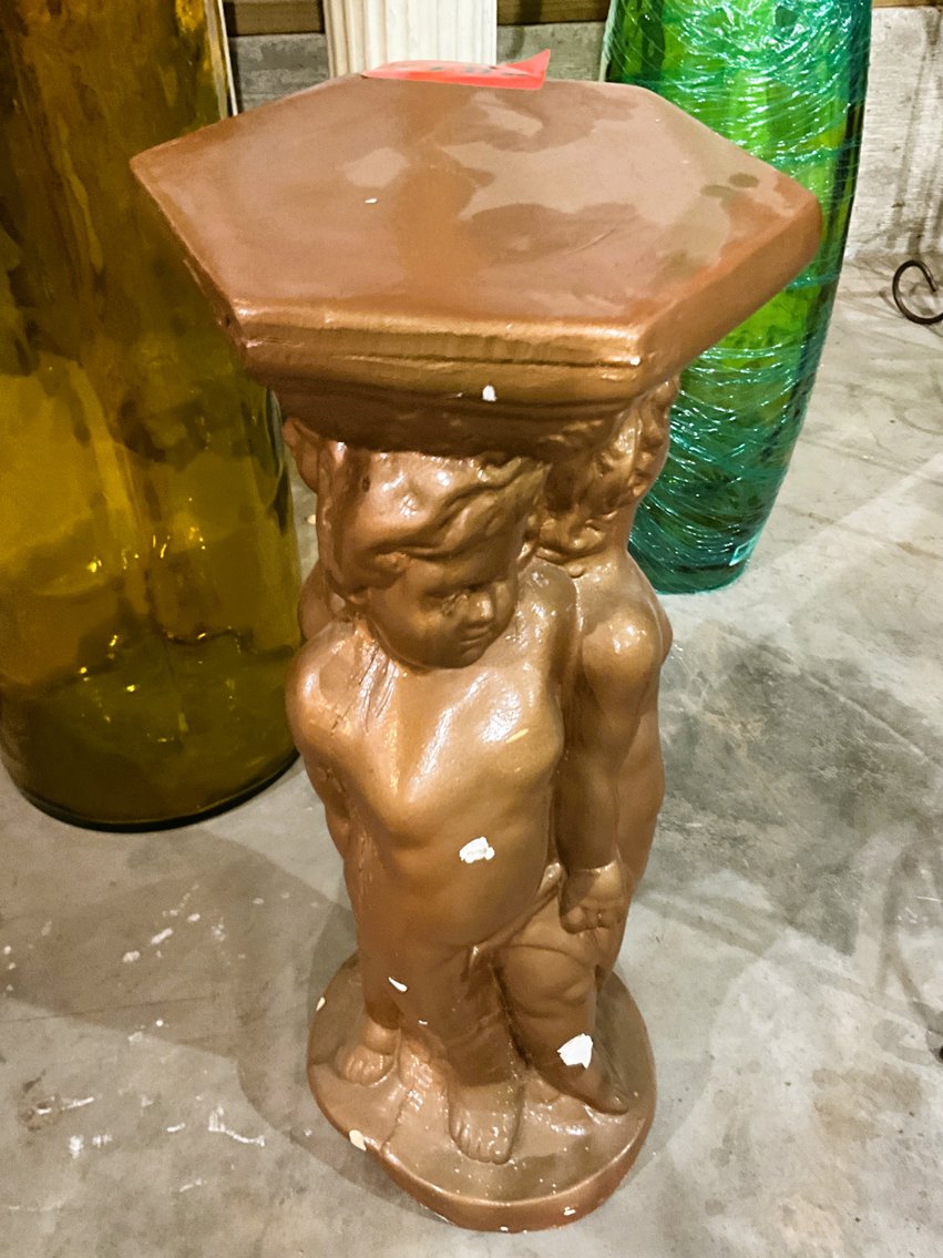 Image for The Homestead Auction: Furniture, Decor & More