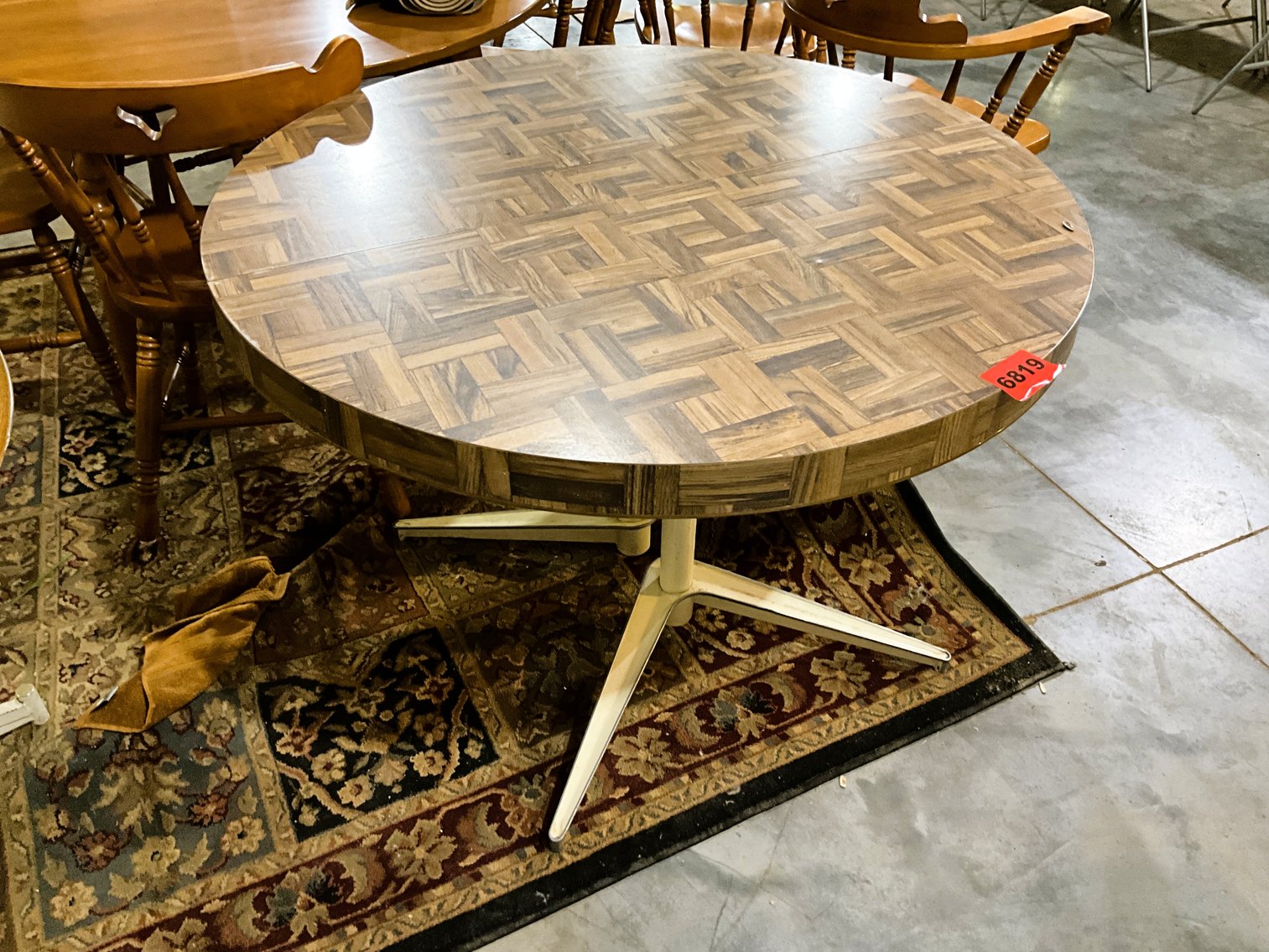 Image for The Homestead Auction: Furniture, Decor & More