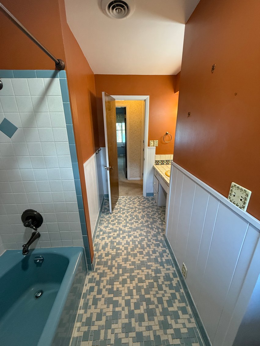 Image for Trustee's Real Estate Auction