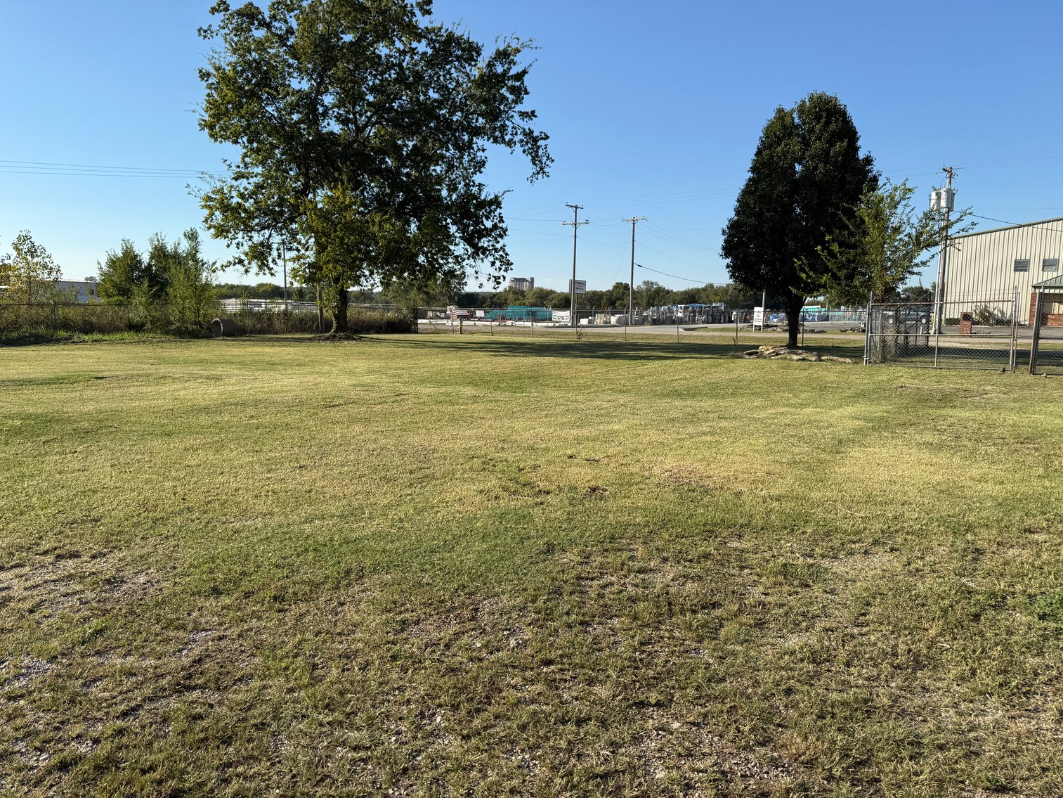 Image for Multi-Par Commercial Real Estate Auction