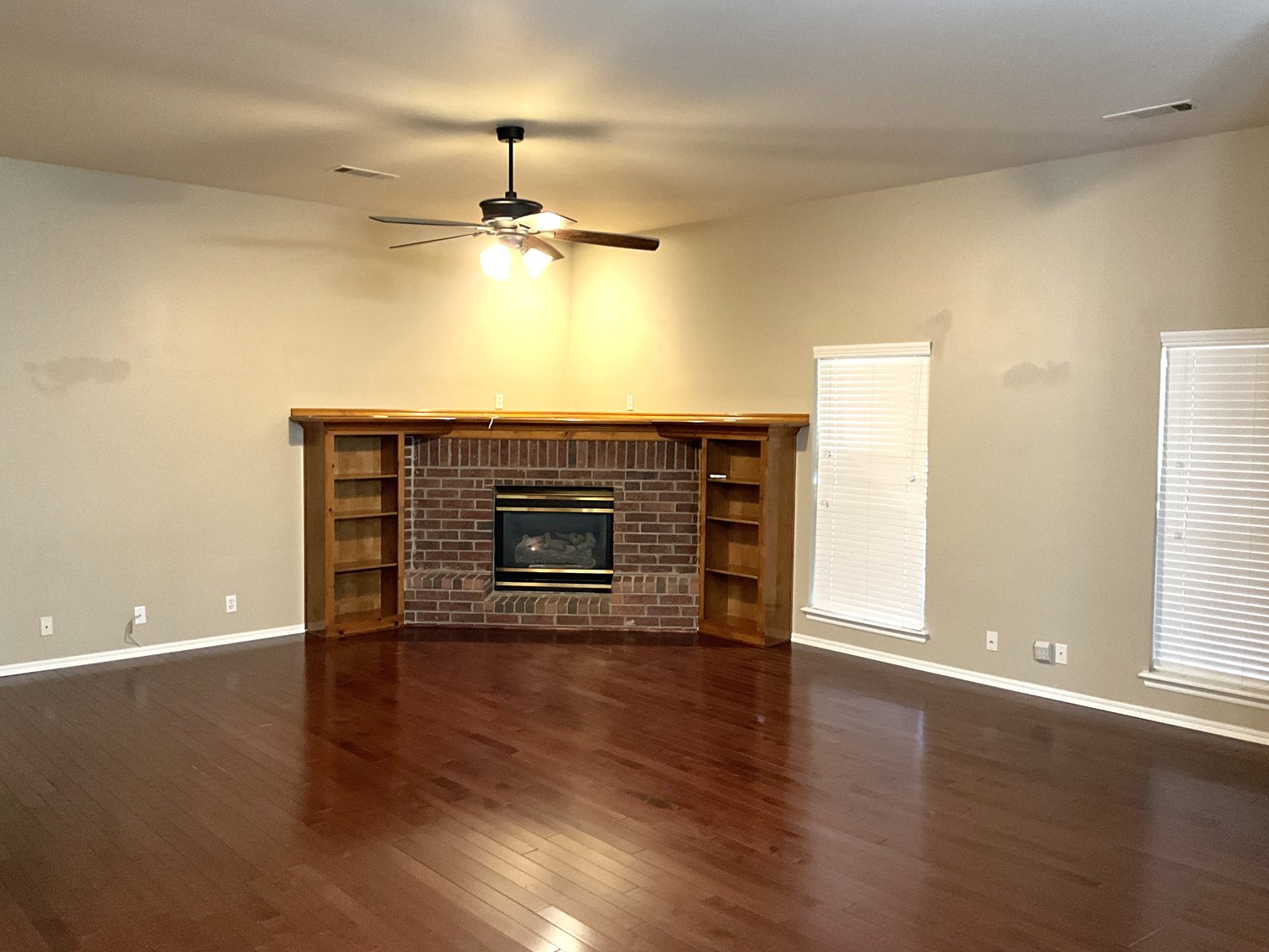 Image for Multi Par Trustee's Real Estate Auction