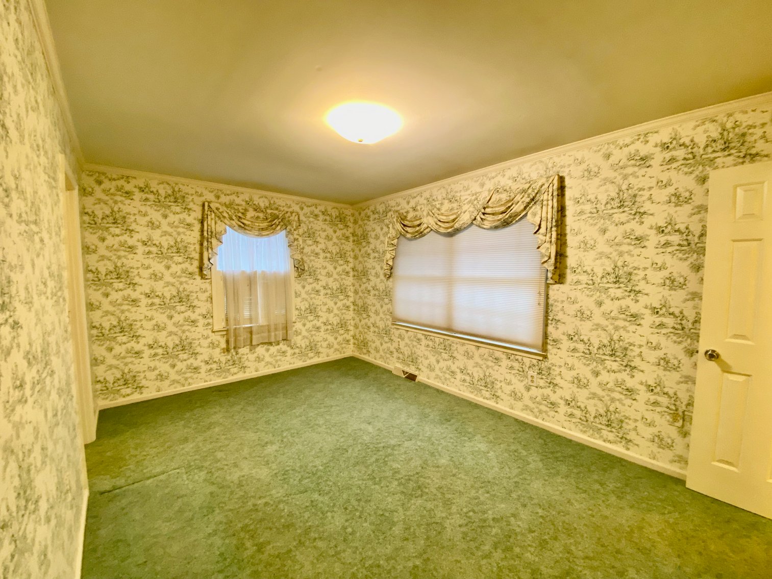 Image for 3 BR/2.5 BA Brick Home w/Walk-Out Lower Level & Detached Shop on 1.7 +/- Acres Minutes From Downtown Culpeper, VA--SELLING to the HIGHEST BIDDER!!