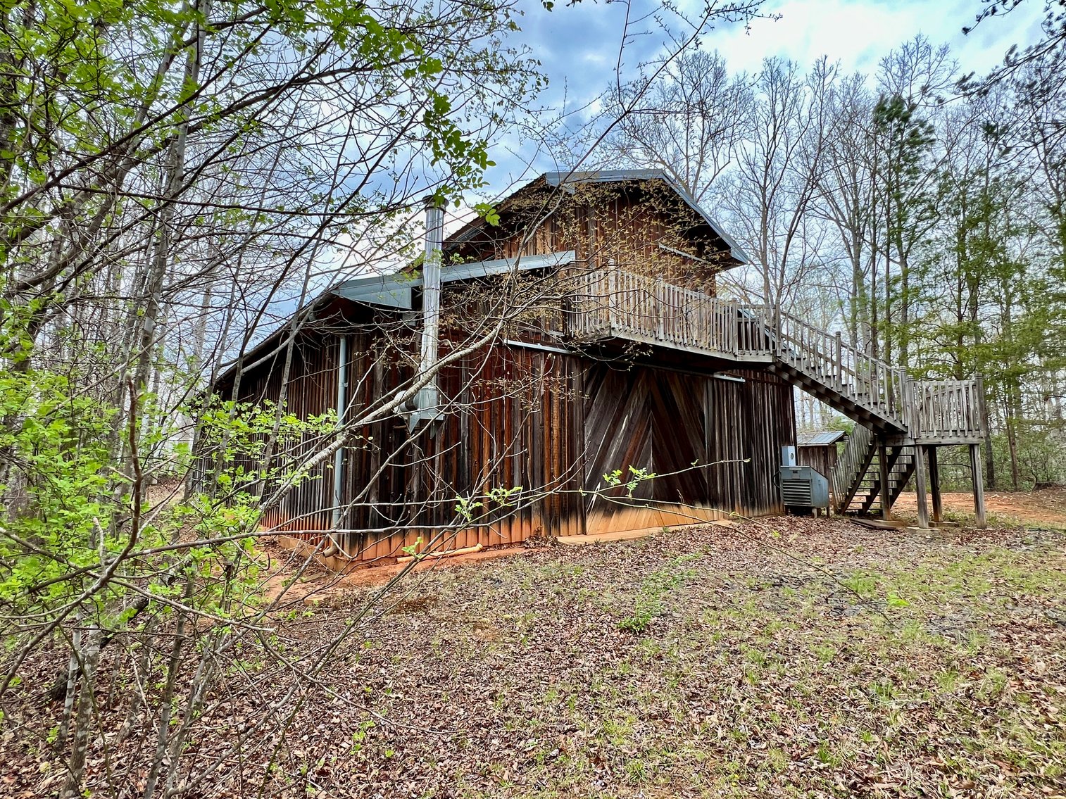 Image for 10.43 +/- Aces w/Large Barn & Well in Greene County, VA--SELLING to the HIGHEST BIDDER via ONLINE ONLY BIDDING!!