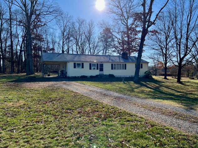 Image for 3 BR/2 BA Single Level Home on 1 +/- Acre Lot Near Rts. 15, 28 & 17 in Fauquier County, VA--SELLING to the HIGHEST BIDDER!!